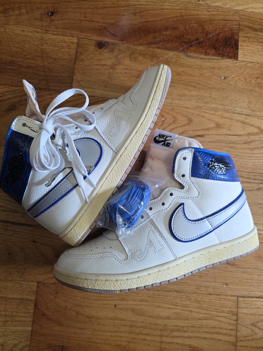 Nike Awake NY x Jordan Air Ship PE SP 'Game Roy Size 9.5with Extra Blue Laces - Picture 6 of 7